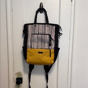 Sherpani Yellow and Black Laptop Bag